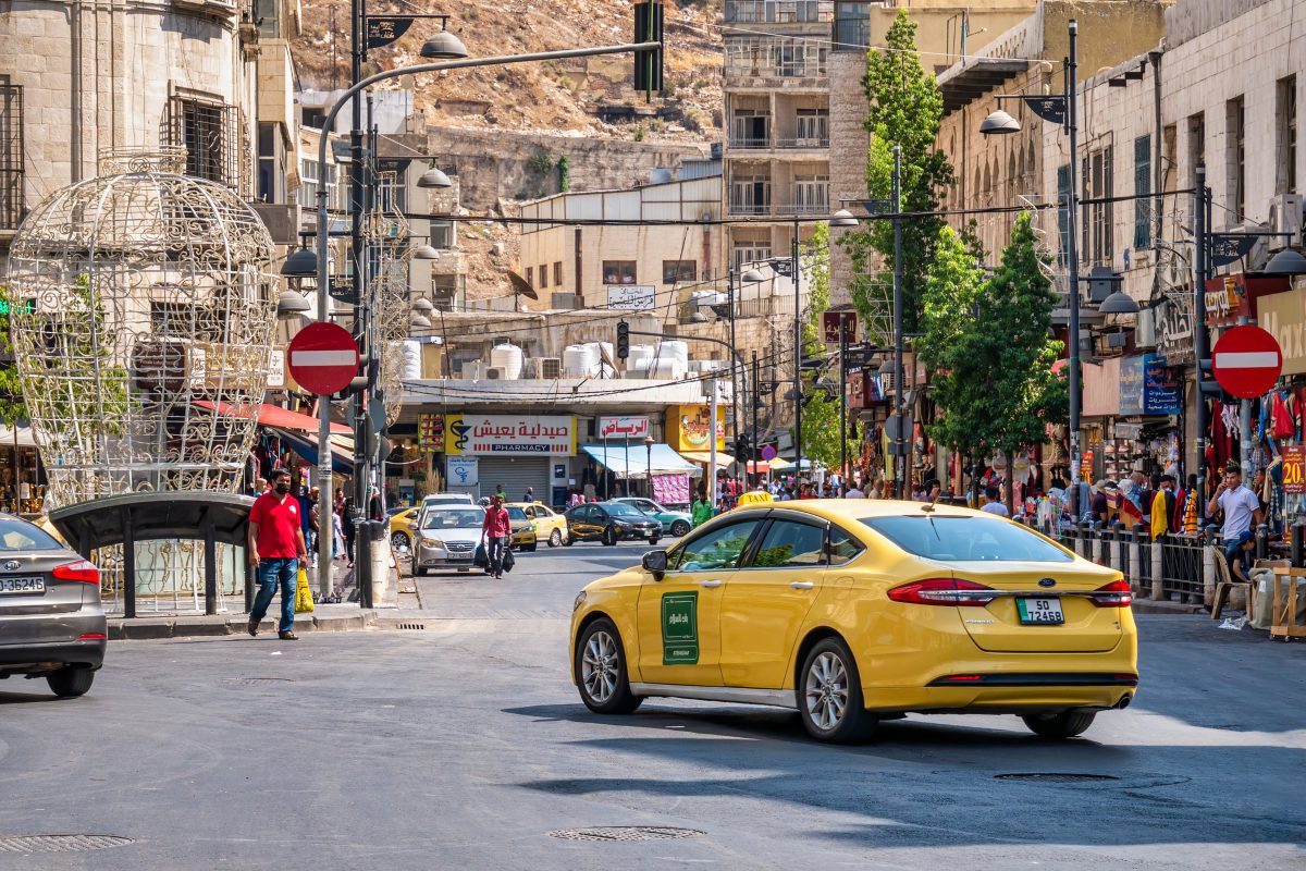Como moverse Amman