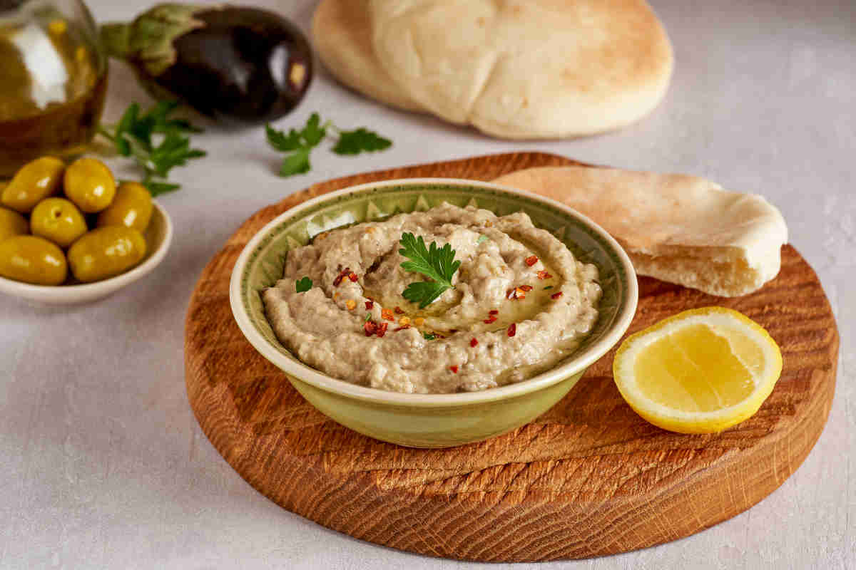 Muqtabal o Baba Ganoush